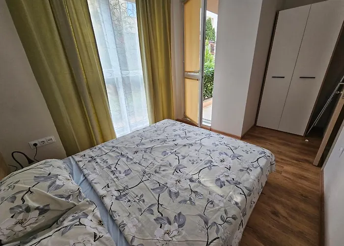 アパート релакс в равда! ラヴダ