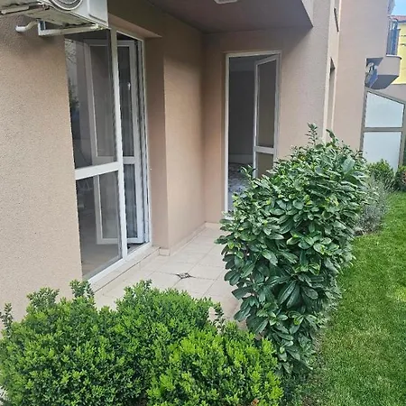 релакс в равда! Διαμέρισμα Ράβντα